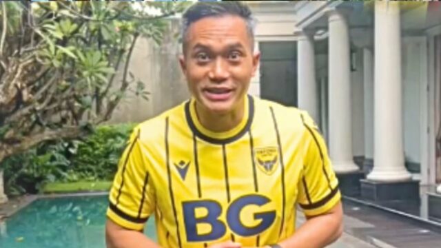 Existem o Oxford United, 8 clubes de futebol internacionais aparentemente pertencentes a empresários indonésios

