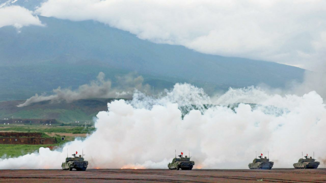 Explosivo na base militar dos EUA na base militar dos EUA no Japão

