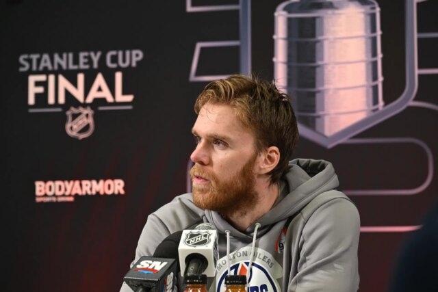 Paul Bissonnette acredita que os Oilers serão vitoriosos nesta primavera - Fonte: Imagn