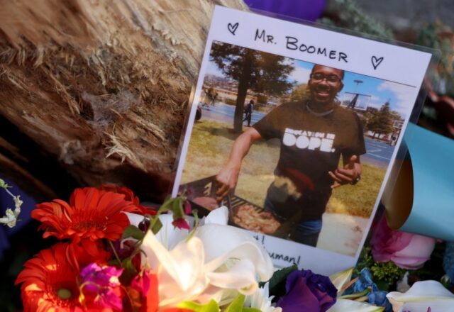 Família de Oakland Mann, que foi morta por um motorista de refugiado

