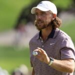 Fleetwood no topo dos viajantes à medida que a primeira turnê ganha à vista