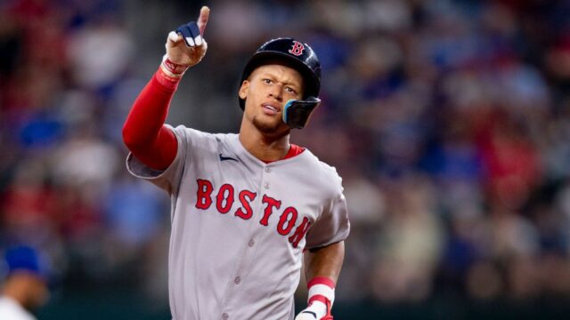 Fontes: Bosox envia o novato Campbell para menores

