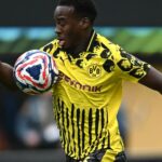 Fontes: Chelsea concorda em assinar Gittens; Acordo de 7 anos