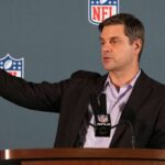 Fontes: NFL Rolepp to PGA Tour como CEO