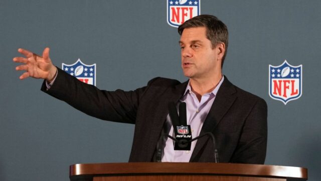 Fontes: NFL Rolepp to PGA Tour como CEO

