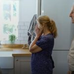 Escape para o anfitrião do país escalou para confortar um comprador e hibed - você está bem?! ¿Quando eles quebraram em lágrimas minutos para uma visualização emocional