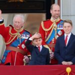 Os momentos mais doces do príncipe William e a princesa Kate com seus filhos 419