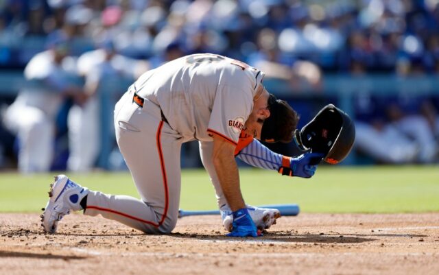 Giants que brincam com Guardians "bateu" através de tiras de derrota de quatro jogos antes do final da série,

