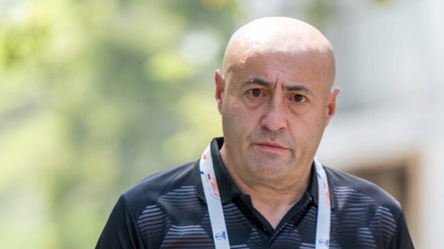 Goklam Kerala assina Jose Hevia para um novo treinador -chefe

