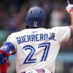 Guerrero leva a liderança para 1B para a votação do All-Star