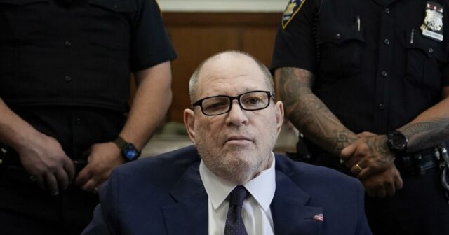 Harvey Weinstein declarou culpado de agressão sexual no julgamento de Nova York, absolvido por outra posição

