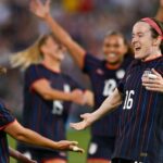 Hayes no retorno estelar de Lavelle: "Apenas um levantou"