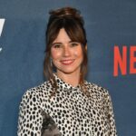 Horóscopos 25 de junho de 2025: Linda Cardellini, concentre -se em sua paz de espírito