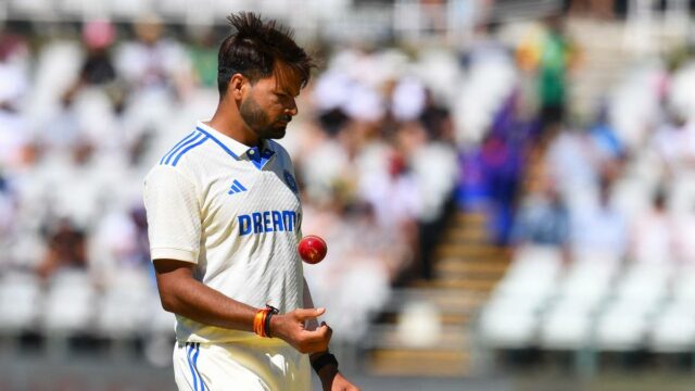 Índia vs. Inglaterra Lions: Mukesh enfatiza os esforços medíocres para o boliche, pois os Leões colocados em 527/7

