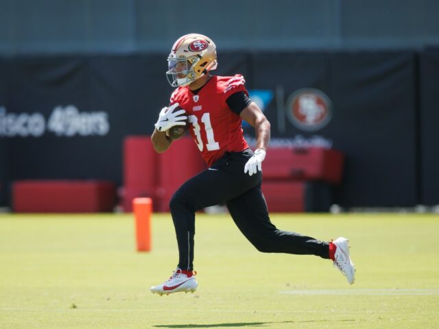 Inman: 49ers Projeção de esquadrão de 53 homens no campo de treinamento


