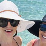 Jane Seymour, 74, e Heather Graham, 55, carregam calor em trajes de banho escaldantes
