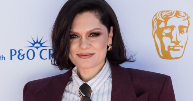 Jessie J passará por uma cirurgia para o câncer de mama precoce. 'Estou destacando a palavra "precoce"'

