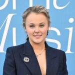 Chris Hughes compartilha fotos aconchegantes com JoJo Siwa depois dos dias mais bonitos juntos