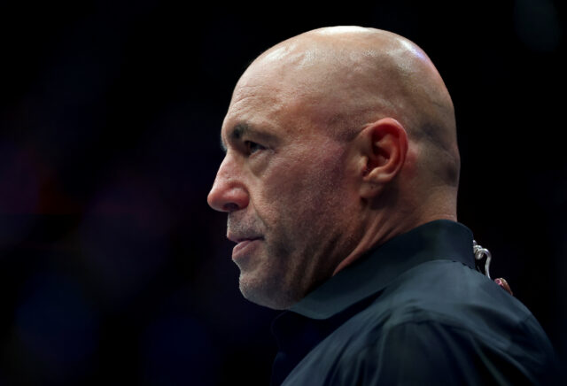 Joe Rogan trata o salário mínimo dos EUA: 'nojo'

