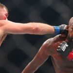 Jon Jones acertou com uma nova acusação de penalidade entre as mensagens de pensão do UFC
