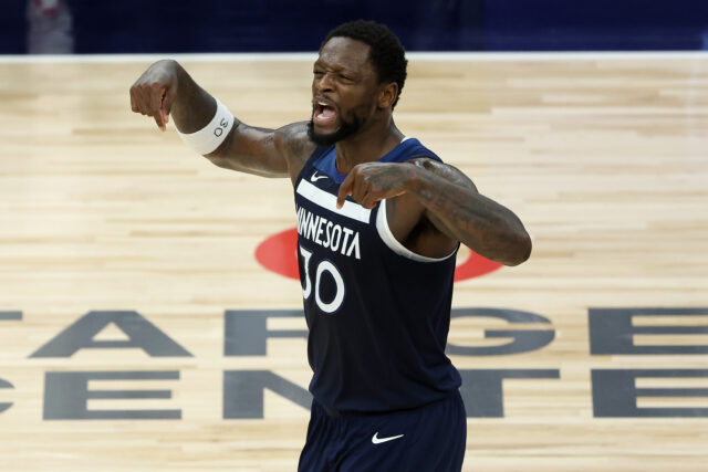 Julius Randle aceita contrato de vários anos por US $ 100 milhões com a Timberwolves

