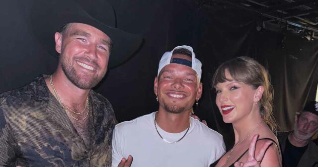 Taylor Swift e Travis Kelce Relacionamento Timel