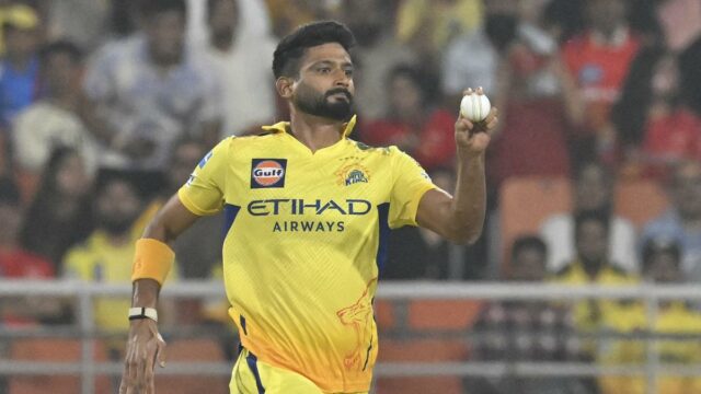 Khaleel Ahmed se junta a Essex para o campeonato do condado e um dia de dia

