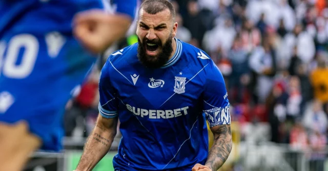 Lech conheceu o primeiro rival na luta pela Liga dos Campeões. Não poderia ter sido melhor

