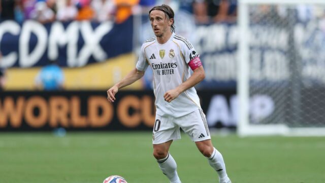 Luka Modric concorda em ingressar na AC Milan após a CWC

