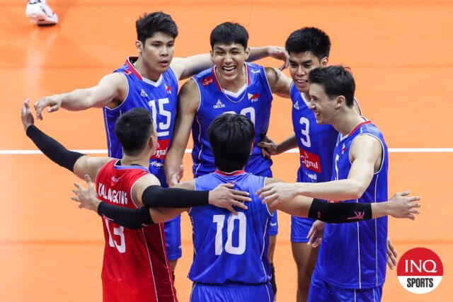 Marck Espejo e Filipinas durante a seleção nacional.