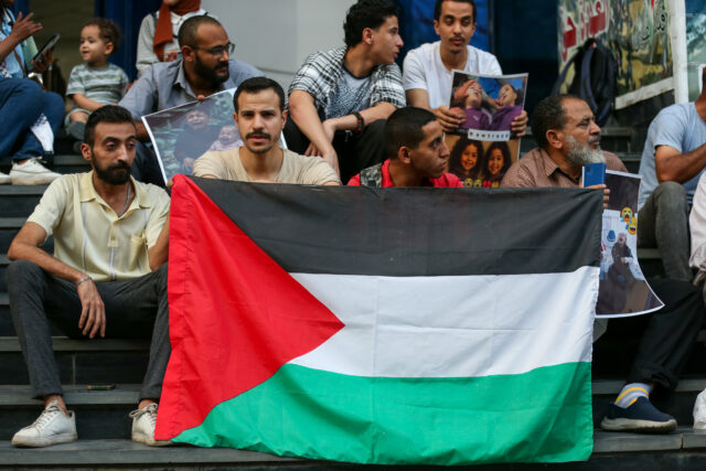 Março para o grupo de Gaza de Marga cedeu depois de ser detido no Egito

