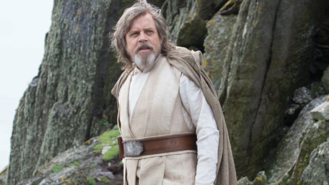 Mark Hamill compartilha "muitos, muito mais sombrio" Luke Skivalker Backstory criado para "Last Jedi '| Vídeo

