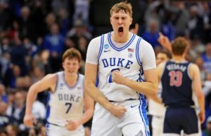 Mavs leva Flagg no número 1: “Um sonho tornado realidade” Mavs leva Flagg no número 1: "Um sonho tornado realidade"