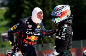 Max Verstappen aparece no rival ‘F *** ing Idiot’ depois que os pares acidem do Grande Prêmio da Austríaco na primeira volta Max Verstappen (L) ficou furioso com Kimi Antonelli (R) depois de bater no Grande Prêmio