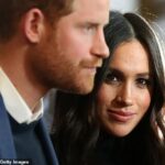O príncipe Harry e Meghan escolheram o diretor de gerenciamento de relações públicas para promover o controverso drama da família real da Netflix para gerenciar sua imagem pública