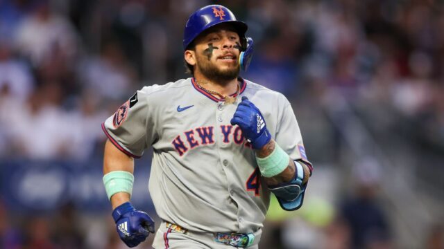 Mets rebaixando o apanhador Alvarez para menores

