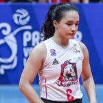 Mich Cobb é um dos principais jogadores de Akari Chargers em PVL e pendura a camisa de vôlei.