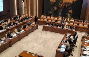 Ministro de Relações Exteriores Sugência: Fechar o Estreito do Hormuz afetará a importação do petróleo indonésio Ministro de Relações Exteriores Sugência: Fechar o Estreito do Hormuz afetará a importação do petróleo indonésio