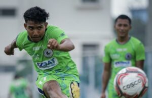 Mohun Bagan lança campanha de CFL com uma perda contra a polícia AC Mohun Bagan lança campanha de CFL com uma perda contra a polícia AC