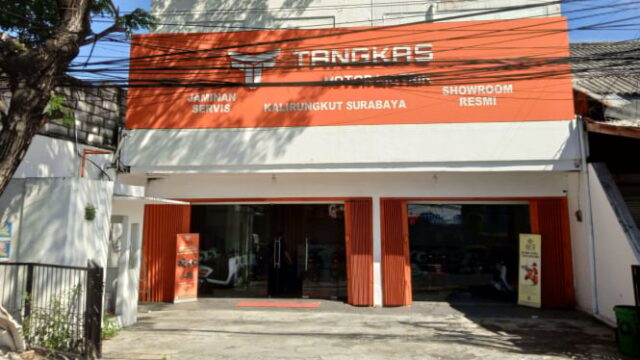 Motor de motor de tangkas Sprap asa um Surabaya

