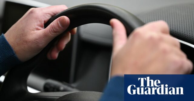 Muitos motoristas britânicos do Uber ganham muito menos uma hora sob preços dinâmicos, a pesquisa encontra

