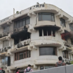 Mumbai: Fogo em Neelkanth Beelman