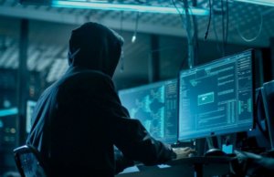 Mumbai: Polícia Cibernética Polícia 67 Parando na mão 87 3 Mumbai: Polícia Cibernética Polícia 67 Parando na mão 87 3