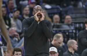 NBA: Animado com o potencial de Mike Brown, Imprima Knicks Coach Treinador principal Mike Brown Sacramento Kings NBA