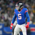 NY Giants planejados para os caminhos da parte com um jogador defensivo que fornece