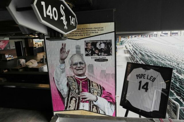 Na transmissão do White Sox Stadium, o Papa Leo Xiv Hope of Hope envia para Chicago e os EUA

