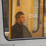 Noel Gallagher viu claramente o rosto pedregoso quando fez uma viagem solitária na linha do distrito para ir com o irmão Liam para os ensaios do Oasis na terça -feira