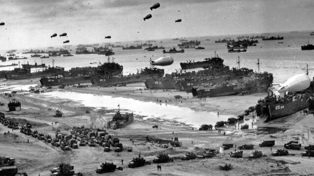 Notebook do repórter: lembrando o herói americano da Segunda Guerra Mundial para ajudar a combater as forças nazistas durante a invasão na Normandia

