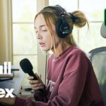O Alex Cooper Hulu Doc chama -a de Alex deixa o trailer efusivo