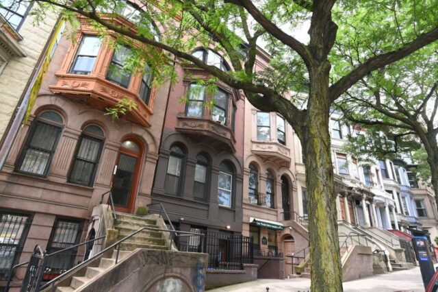 O Conselho de Rent em Nova York deve ignorar a política, obedecer à sua própria matemática - e OK.

